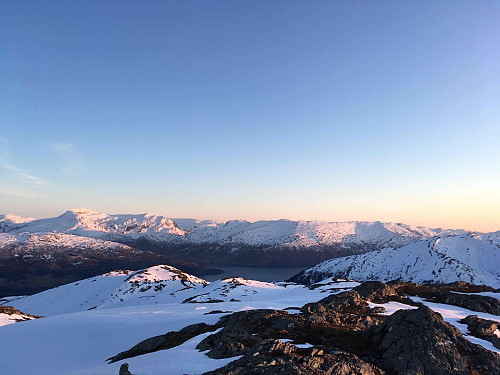 Mot Nordfjorden
