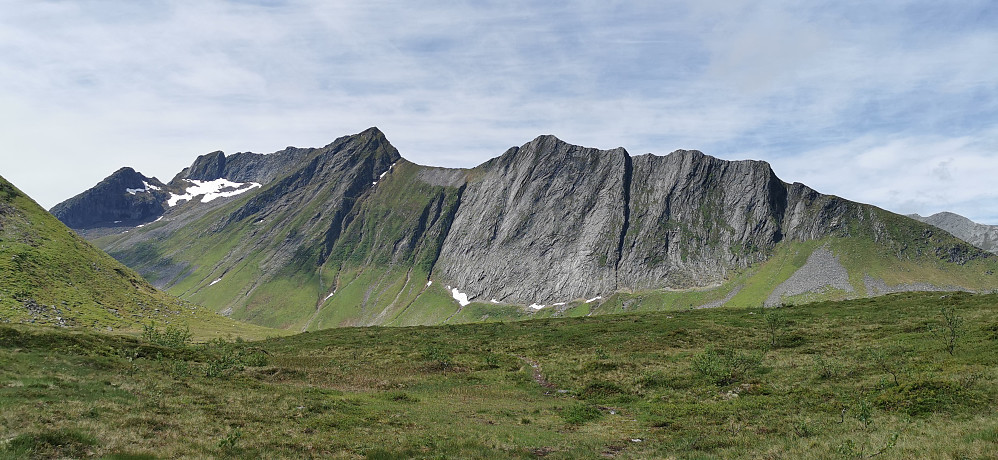 Ifrå Skorgedalen mot Hyningane