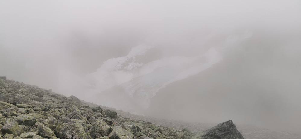 Ifrå Hanekammen 1651 Jostedalsbreen, Jølster, & Stryn med retur ned til Jostebotn.
