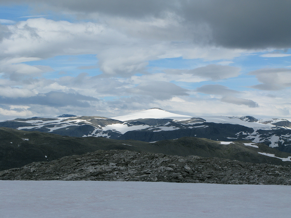 Ifrå Skjorta 1472 moh mot Snønipa 1827 moh