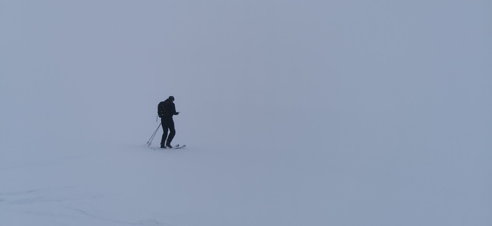 Den siste km til dei to topp punkta av Torstadnakken gjekk etter Gps. Ikkje første gang og mest sannyligvis ikkje siste gang heller!  