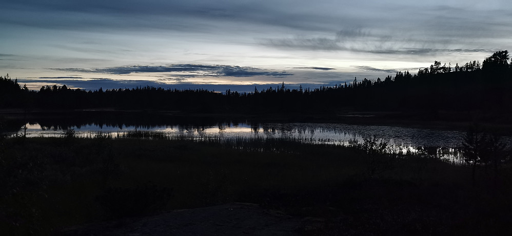 Magisk fin teltovernatting etter tur til Roholtfjellet og til neste dag tur til Gaustatoppen!