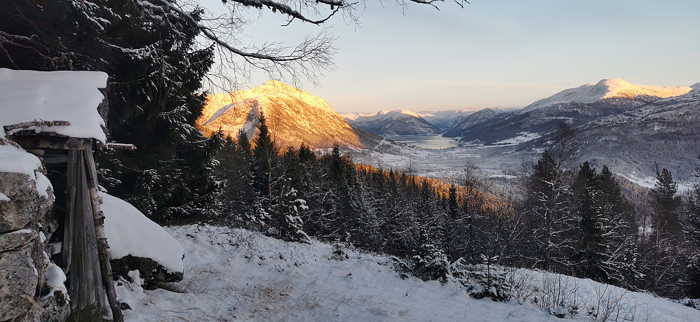 Fint på støylen også i returen