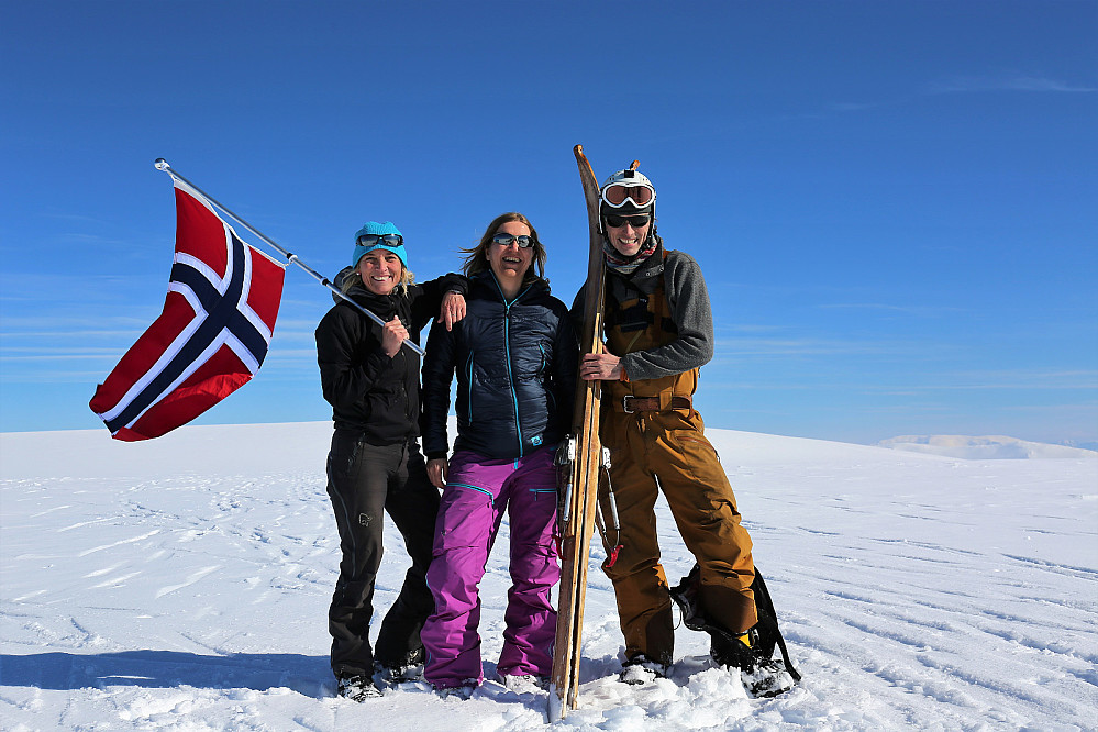 Heimelaga treski av ypperste klasse til jubilanten Brit Siv ifrå Torje.  