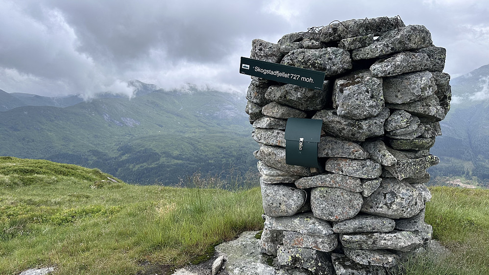 Varden på Skogstadfjellet 