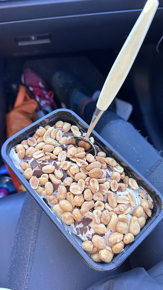 Is og peanøtter er tingen før langtur :)