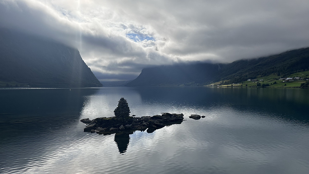 Kjøsnesfjorden