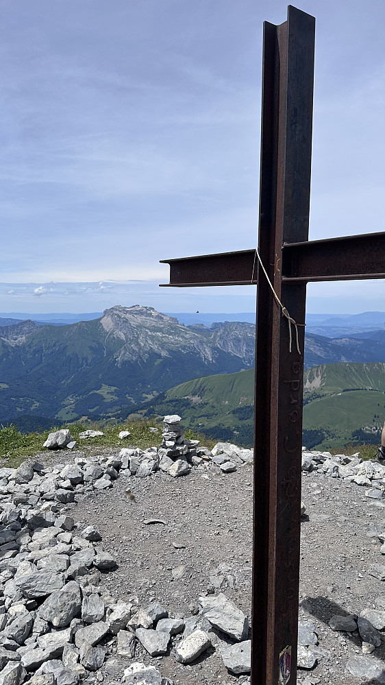 Krossen er som stein varden hos oss på fjella! 
