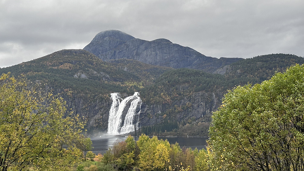 Laukelandsfossen 