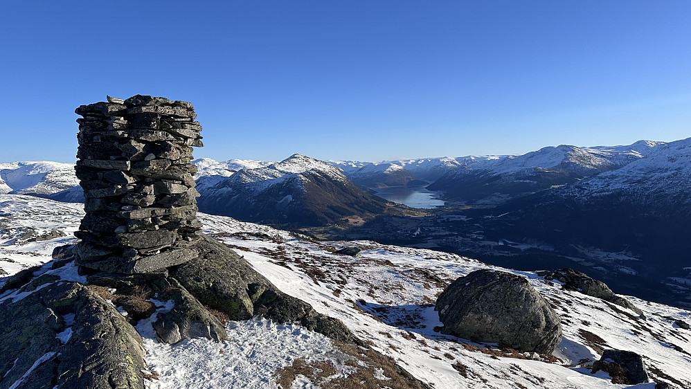 Det nytast :) For eit ver og for eit vakkert fjellskue! :)