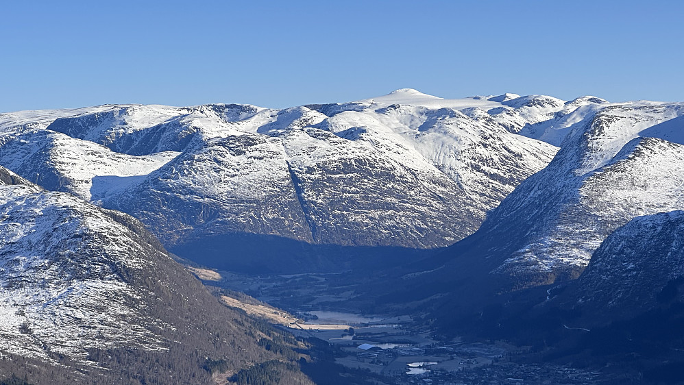 Snønipa troner magisk! 