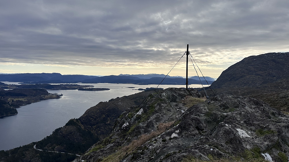Ved toppen av Granefjell
