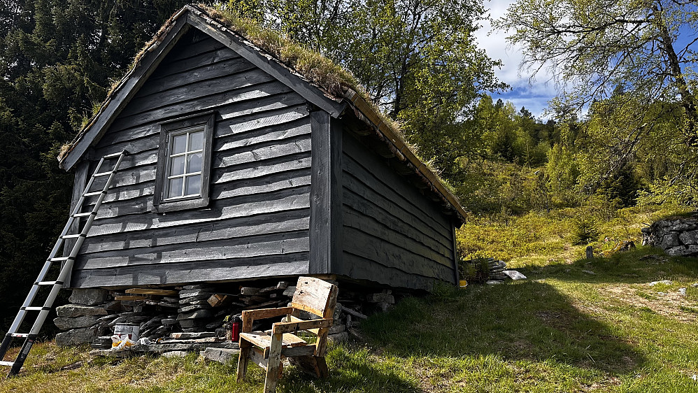 Då vart støylen ferdig med nytt strøk! ❤️