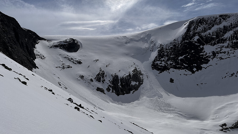 Nydelig å sjå kontrastane til bre og fjell