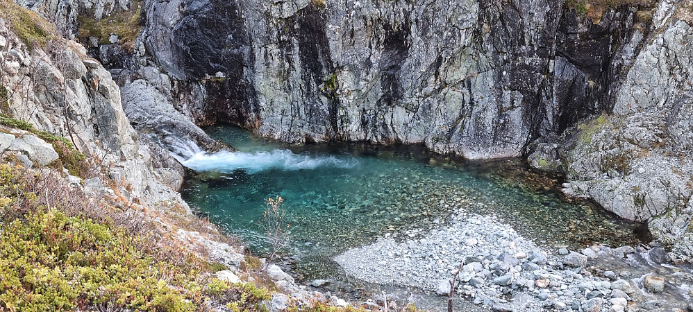 Lagune oppe ved Trøymsbotn