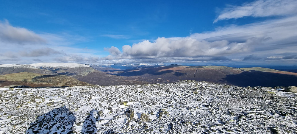 På toppen mot Jotunheimen