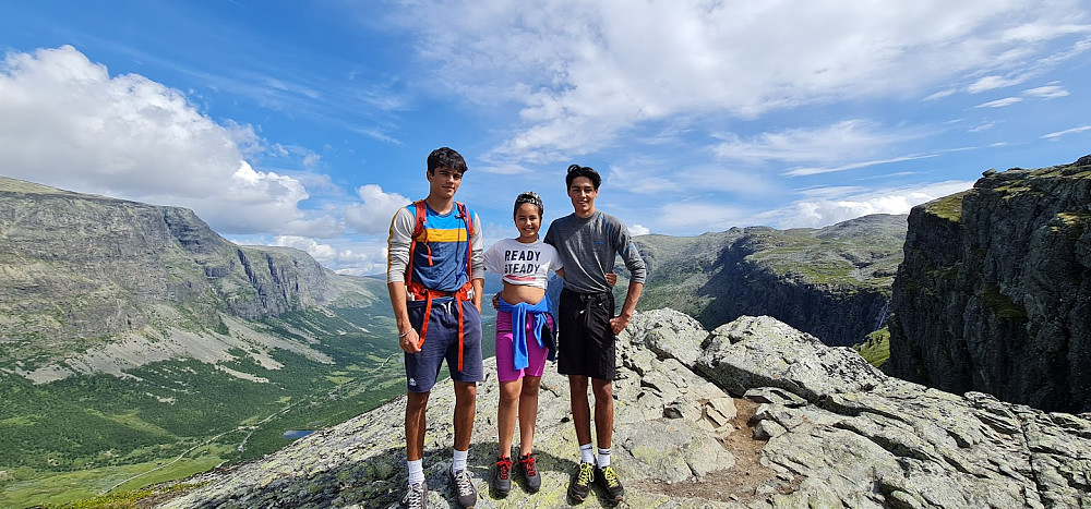 Sjelden samling av ungdommer