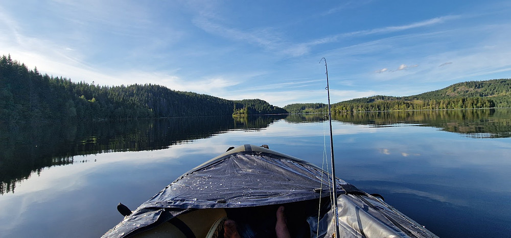Packrafting på Nedre Heggelivann