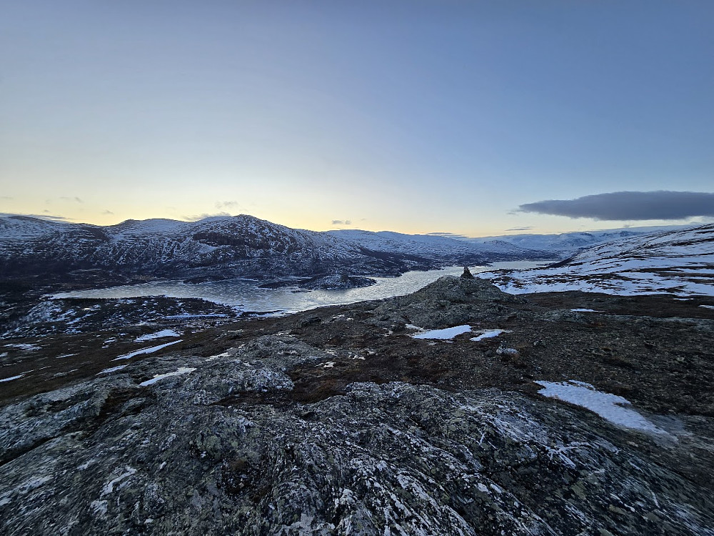 Fra Besstrondfjellet mot Sjodalsvannet