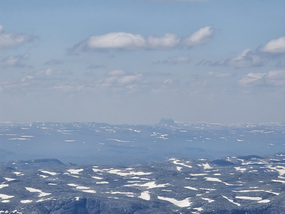 Hårteigen sett fra toppen av Folarskardsnuten