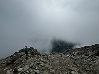 Garm_20250803_688f2e7538f12.jpg