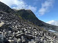 Garm_20250803_688f2e77573ed.jpg