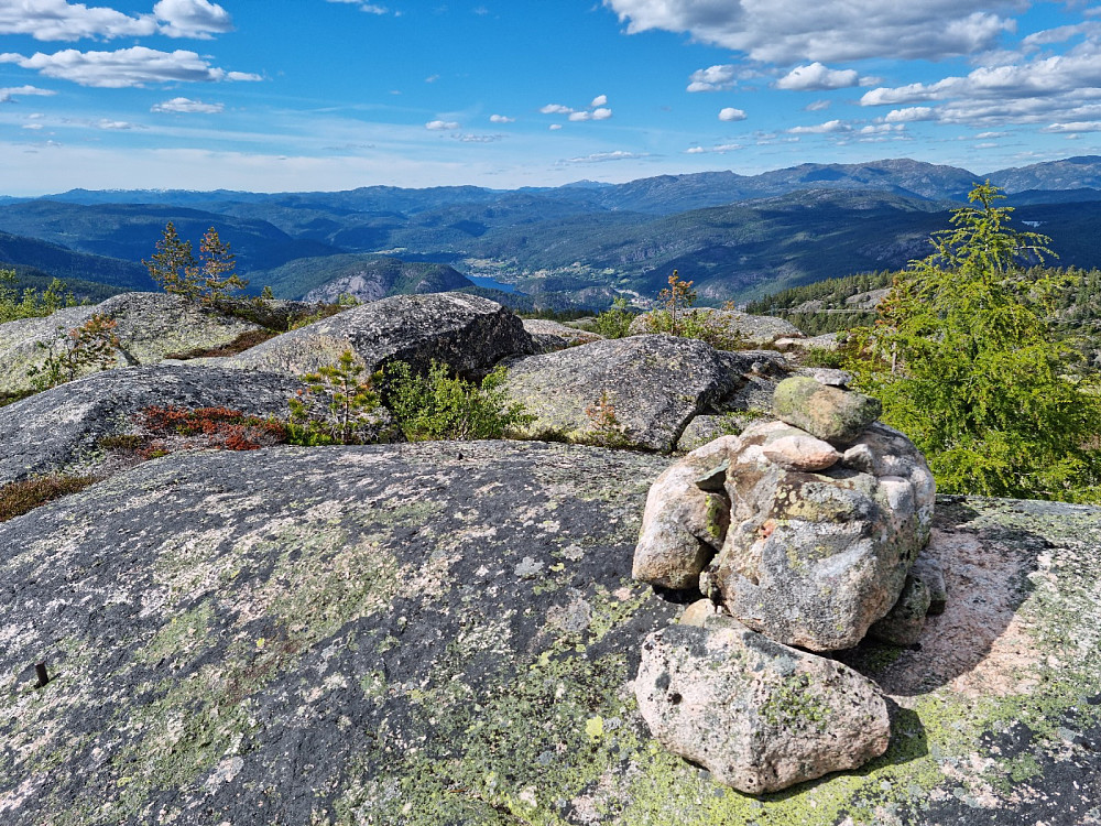 Toppen av Åhomnuten