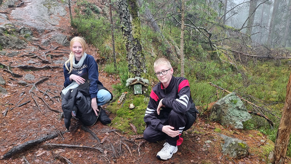 Ludvig var hjemme i dag også.