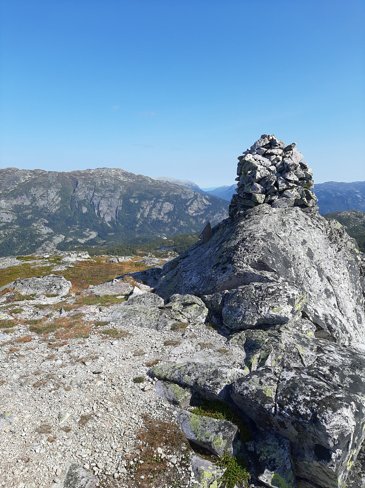 Varden på toppen.
