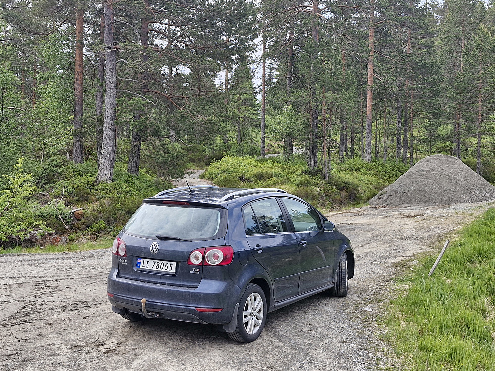 Parkering ved stistart.