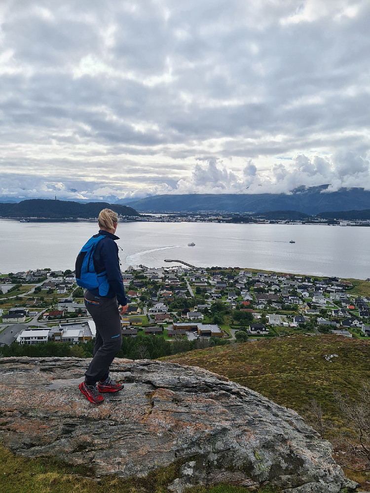 Mot Ålesund