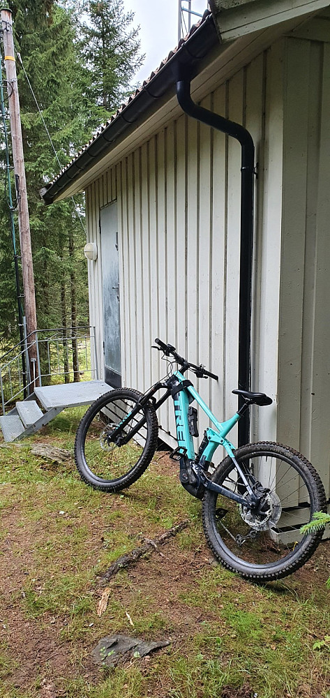 Jeg kunne sykle helt opp til antenna på toppen