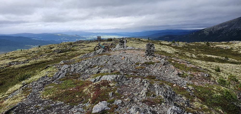 På toppen og nordover