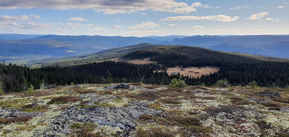 Utsikt sørover. Vi så ingen skogbranner noen steder i dag