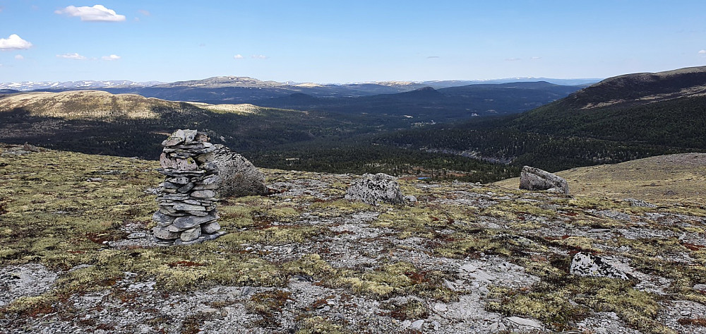 Utsikt ned dalen jeg kjørte inn