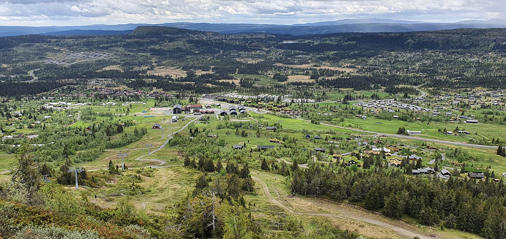 Liten puste- og fotopause et stykke oppe i fjellsia