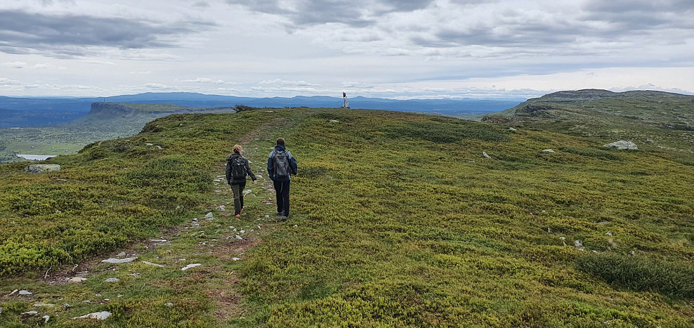 På returen blåste det imot, så da ble det å kle på seg
