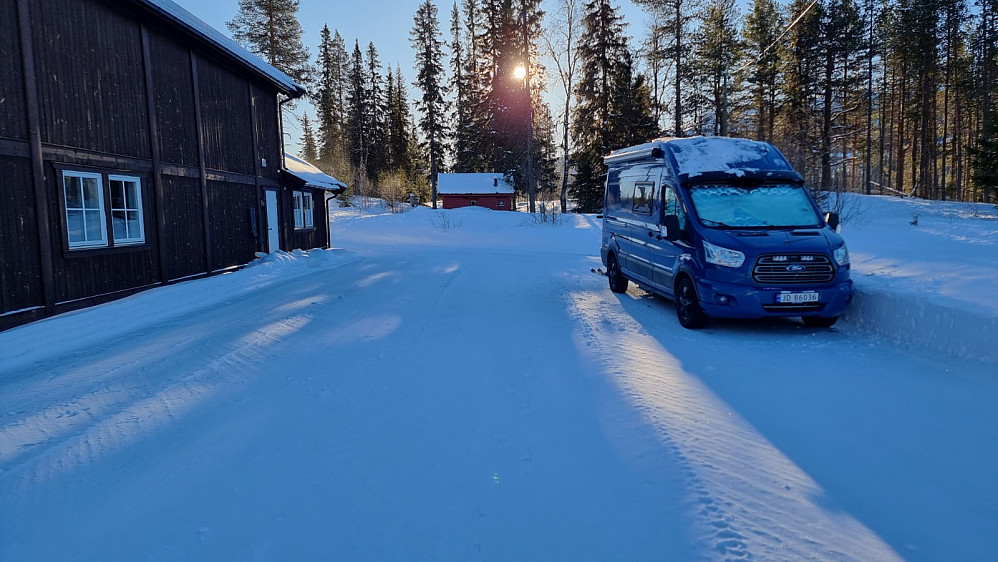 Sola var kommet et stykke opp når jeg var klar for tur