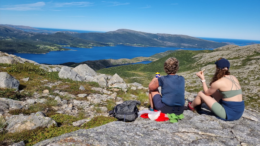 Matpause og tilbake ned mot start