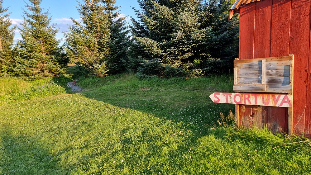 Skilt når jeg kom ned på hovedveien