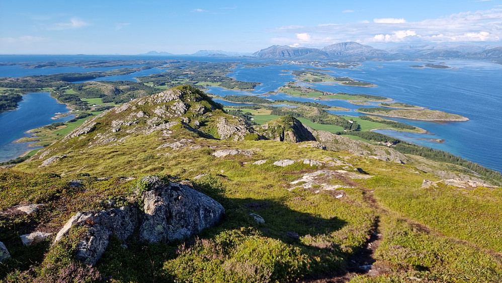 Utsikt inn mot Brønnøysund