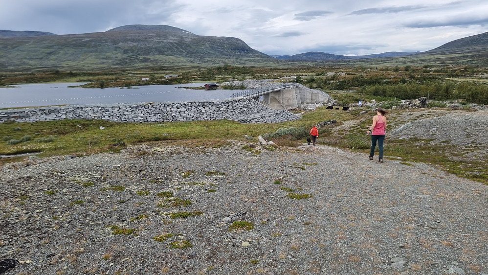 Tilbake ved start og hvor vi først nå så stiskiltet til Keisaren. Det hang opp ned så da var vi litt unnskyldt for å ha oversett det.