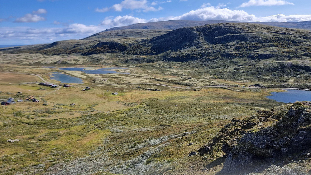 Tilbakeblikk litt opp i fjellsiden