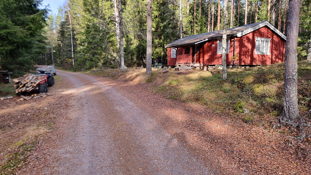 Jeg passerte denne koia rett før jeg tok av veien