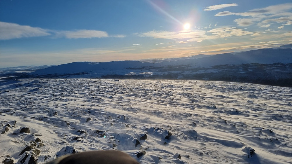 Ikke skiføre på selve toppen pga for lite snø