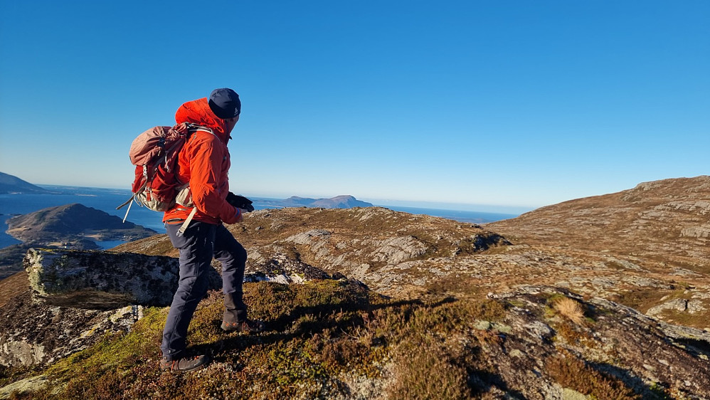 Blå himmel og utsikt i alle retninger