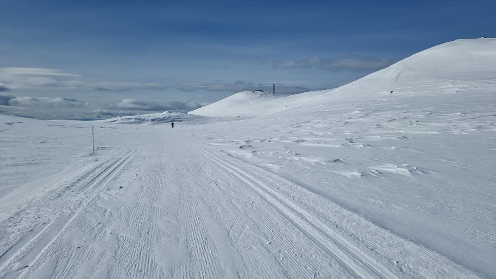 Da har JHA toppen i siktet og legger litt ekstra kraft på pedalene.