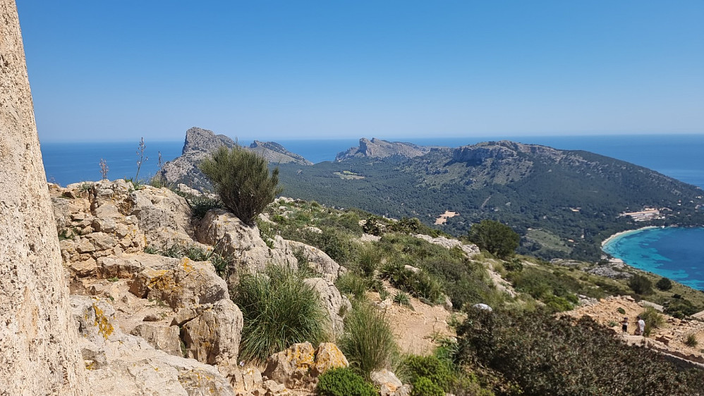 Utsikt fra Talaia d`Albercutx og ut mot Cap de Formentor