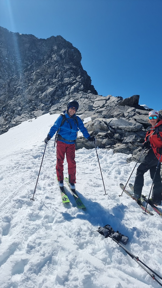 Da ventet det en fin aketur ned igjen over breen