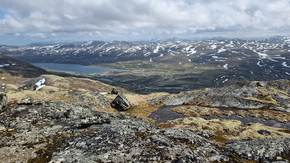 Usikt ned mot Sletterust